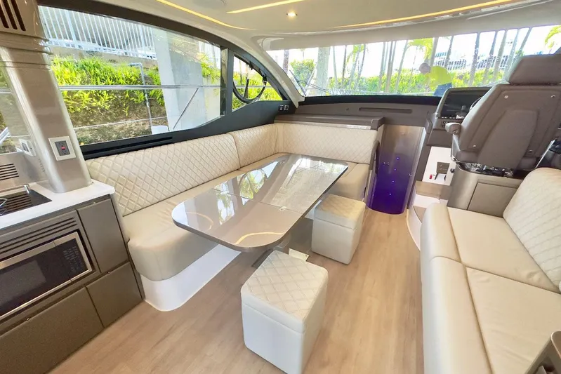  Yacht Photos Pics Manufacturer Provided Image