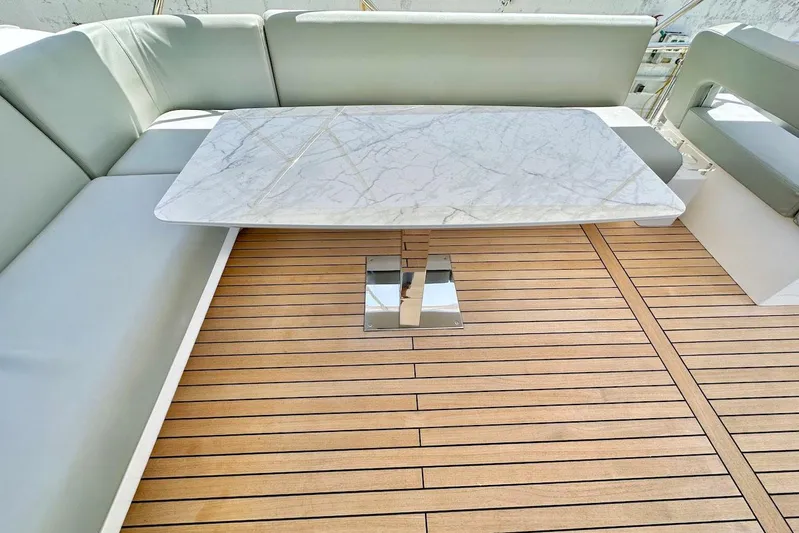  Yacht Photos Pics Manufacturer Provided Image