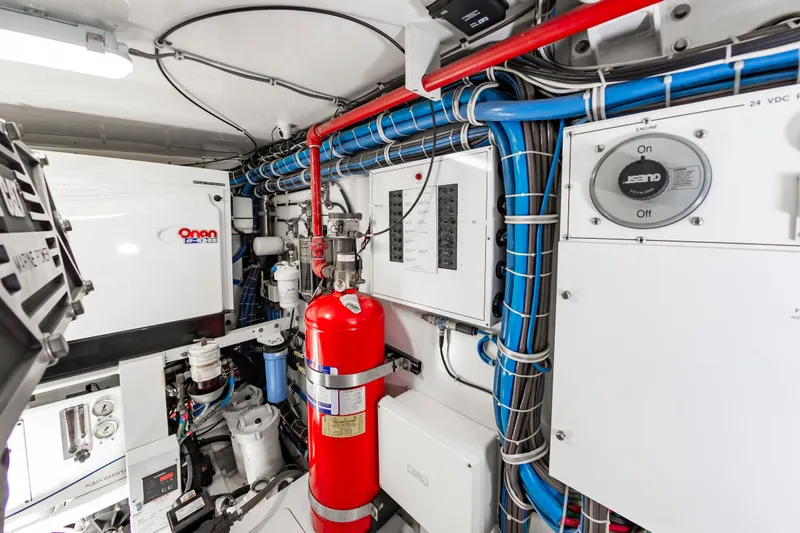 Aces Up Yacht Photos Pics 