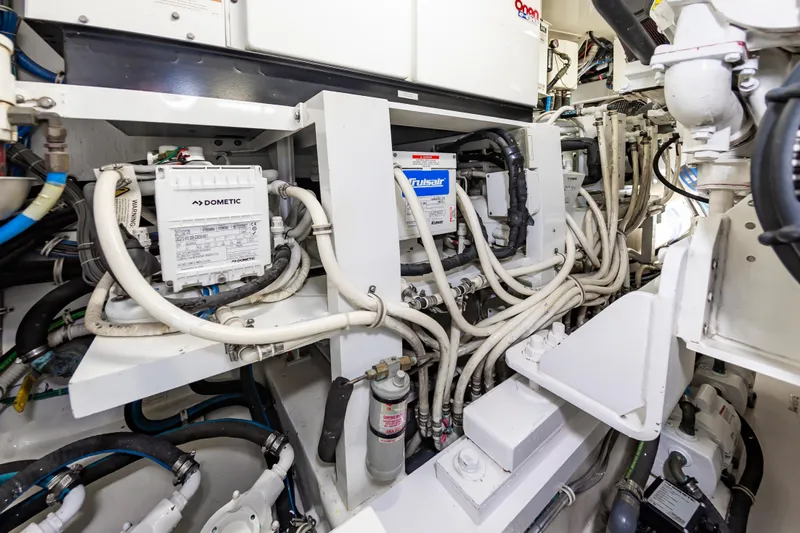 Aces Up Yacht Photos Pics 