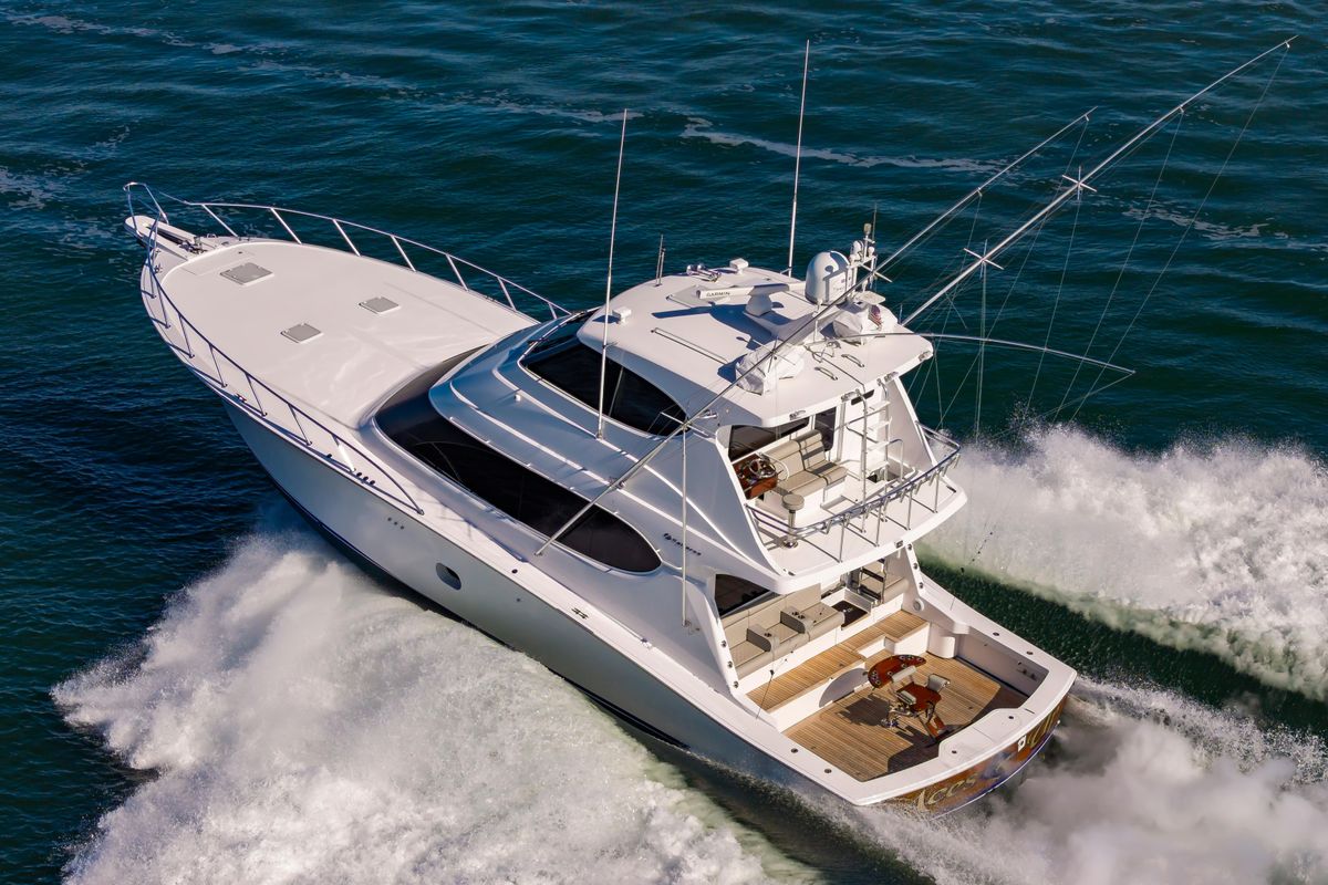 2008 Hatteras 64 