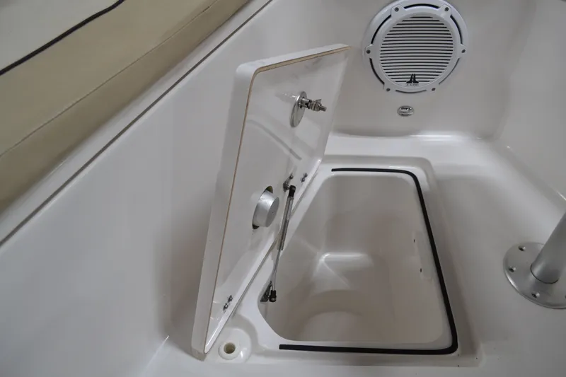 No Drama Yacht Photos Pics 