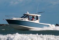 2023 Boston Whaler 325 Conquest