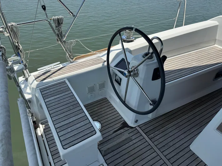 Lost By Chance Yacht Photos Pics 