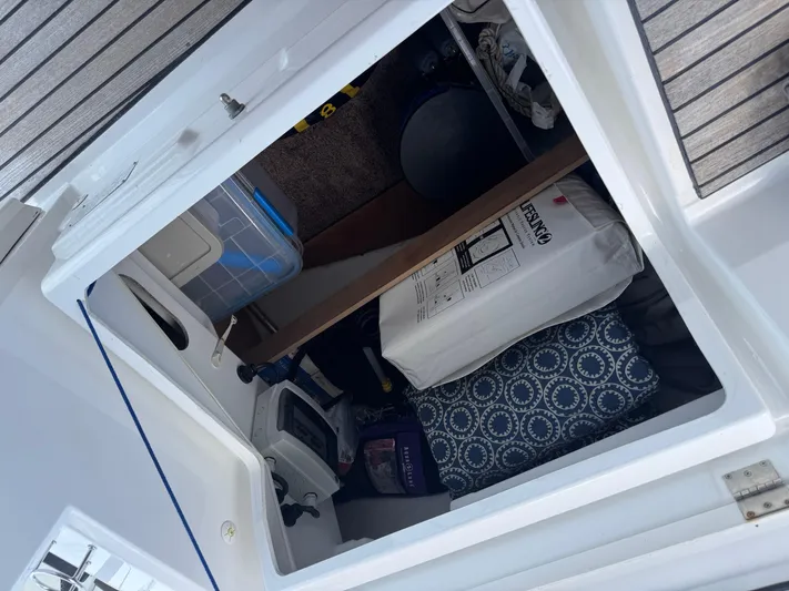 Lost By Chance Yacht Photos Pics 