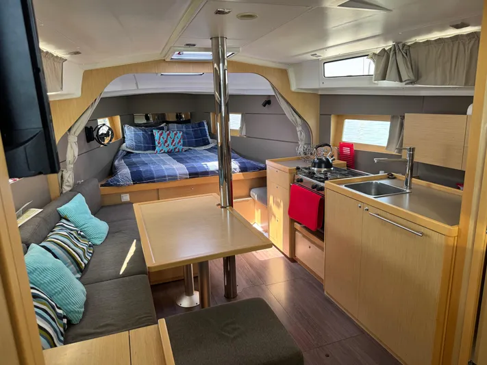 Lost By Chance Yacht Photos Pics 