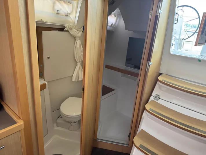 Lost By Chance Yacht Photos Pics 