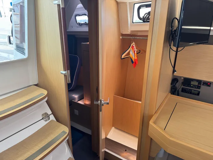 Lost By Chance Yacht Photos Pics 