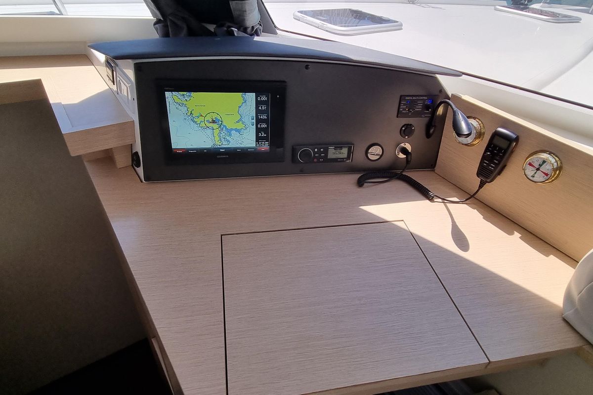 2019 Fountaine Pajot 43 