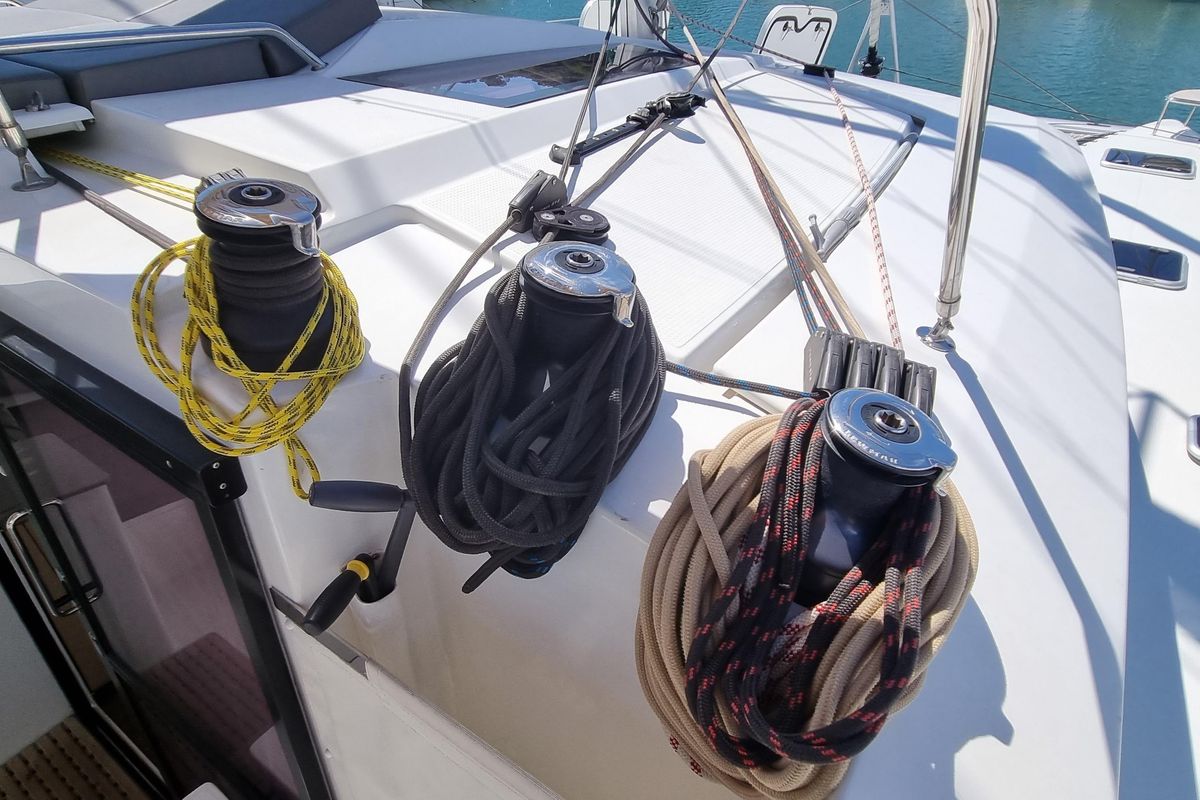 2019 Fountaine Pajot 43 