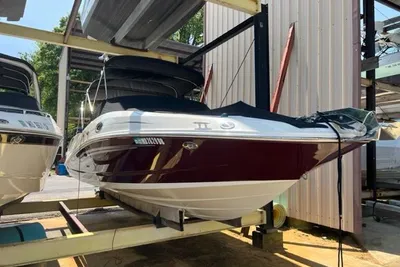 Sea Ray 290 Sundeck