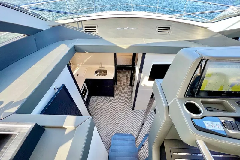  Yacht Photos Pics Manufacturer Provided Image