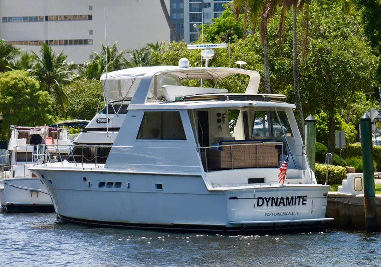 Dynamite Yacht Photos Pics 