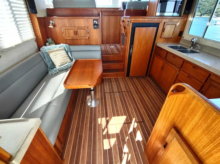 Keeper Yacht Photos Pics 