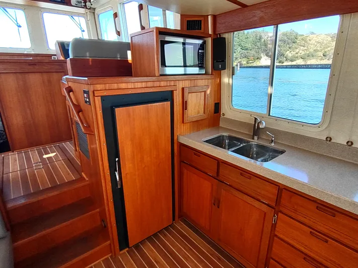 Keeper Yacht Photos Pics 