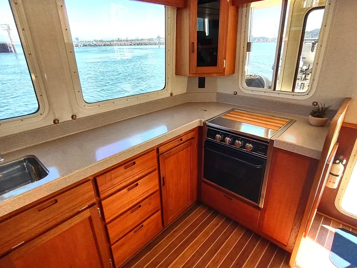 Keeper Yacht Photos Pics 