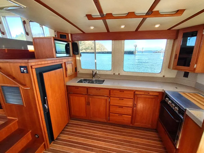 Keeper Yacht Photos Pics 