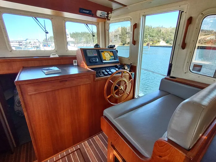 Keeper Yacht Photos Pics 