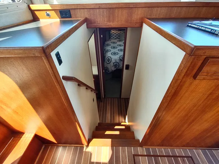 Keeper Yacht Photos Pics 