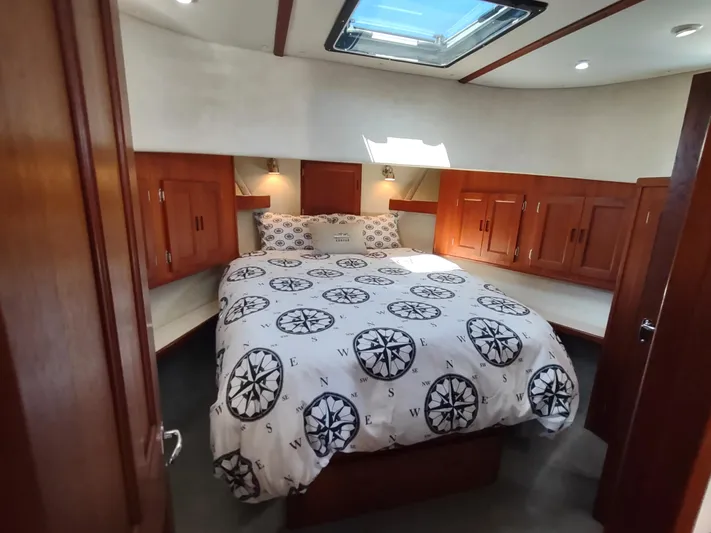 Keeper Yacht Photos Pics 