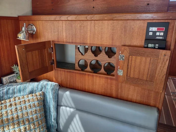 Keeper Yacht Photos Pics 