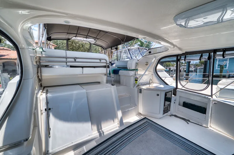 Turn The Paige Yacht Photos Pics 