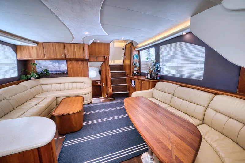 Turn The Paige Yacht Photos Pics 