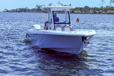 Everglades 285 Center Console