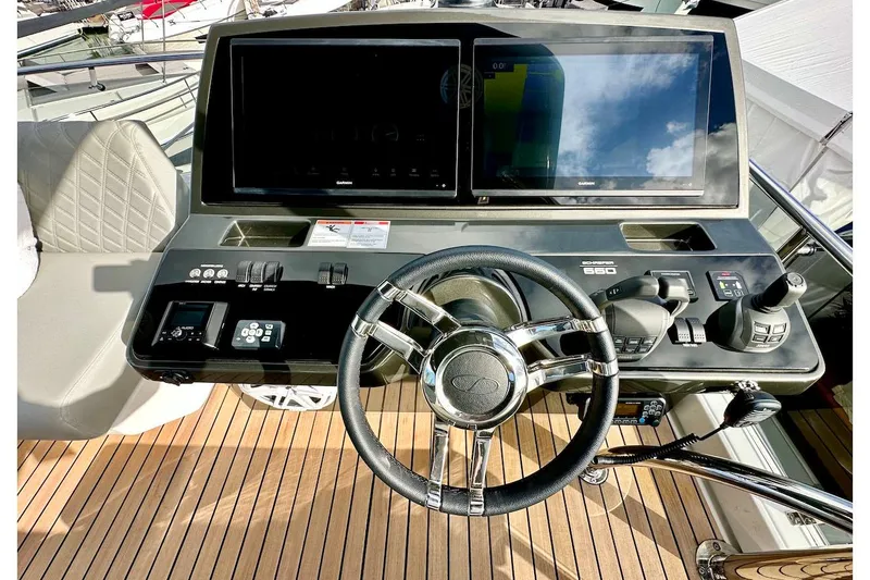  Yacht Photos Pics Manufacturer Provided Image