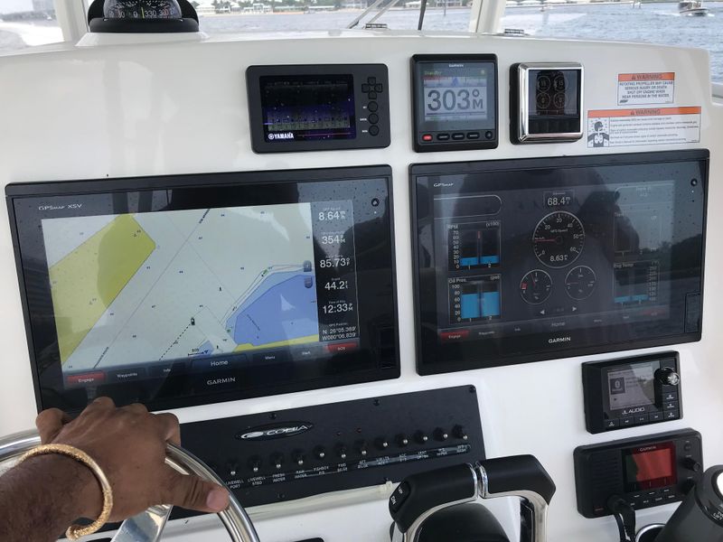 2019 Cobia 320 Center Console