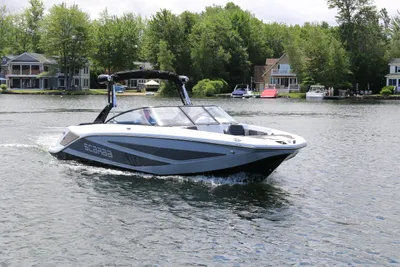 Scarab 255 LX