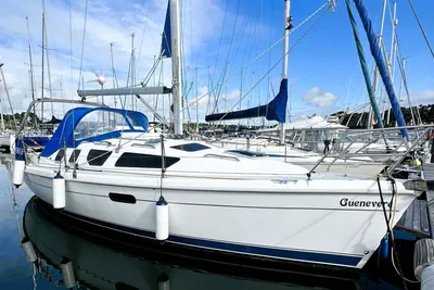 2001 Hunter Legend 320