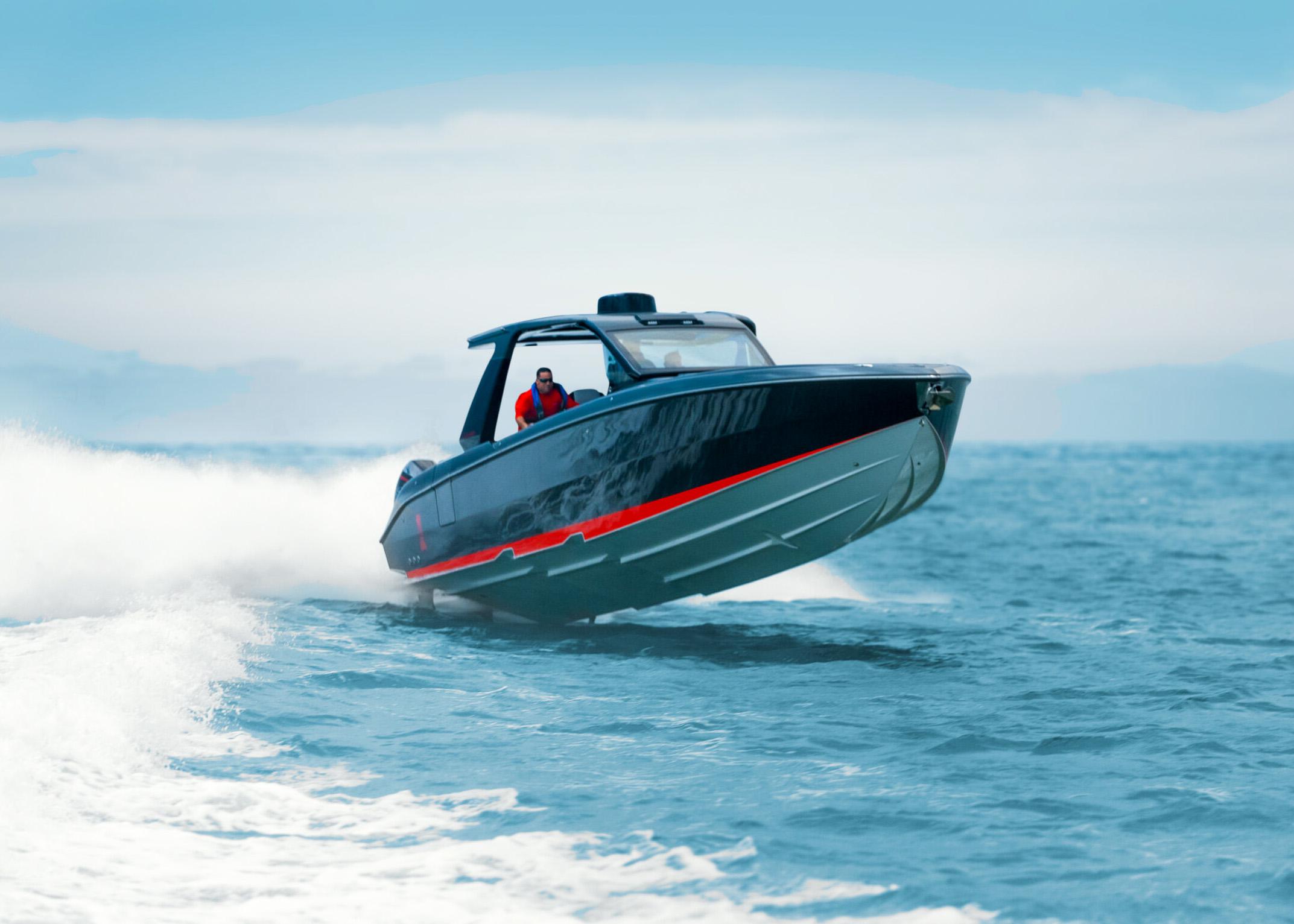 2024 Cigarette 41 Nighthawk Center Console for sale - YachtWorld