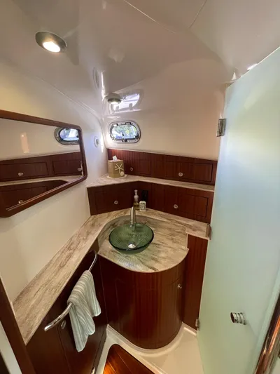 Mama Lucia Yacht Photos Pics 