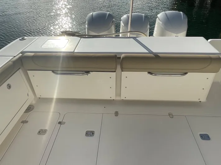 Mama Lucia Yacht Photos Pics 