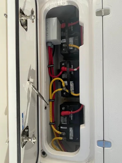 Mama Lucia Yacht Photos Pics 