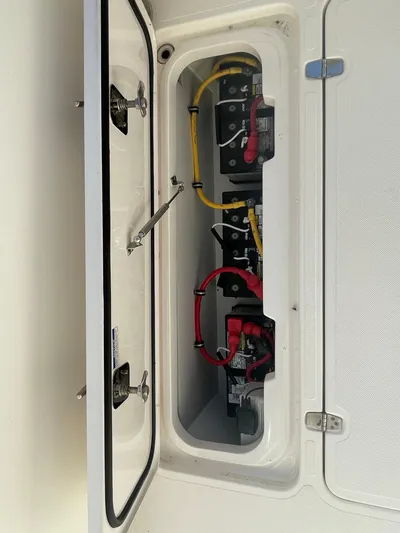 Mama Lucia Yacht Photos Pics 