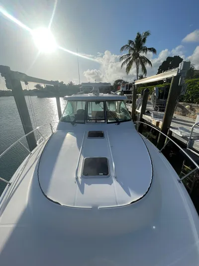 Mama Lucia Yacht Photos Pics 