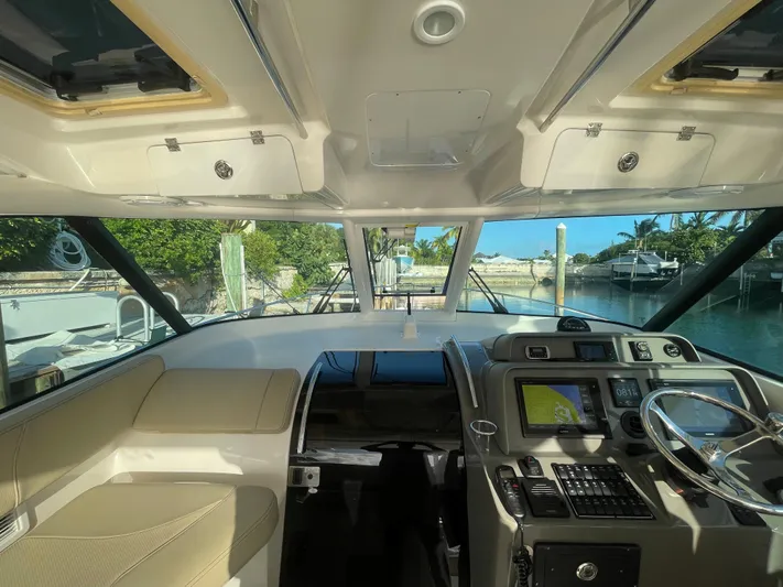 Mama Lucia Yacht Photos Pics 