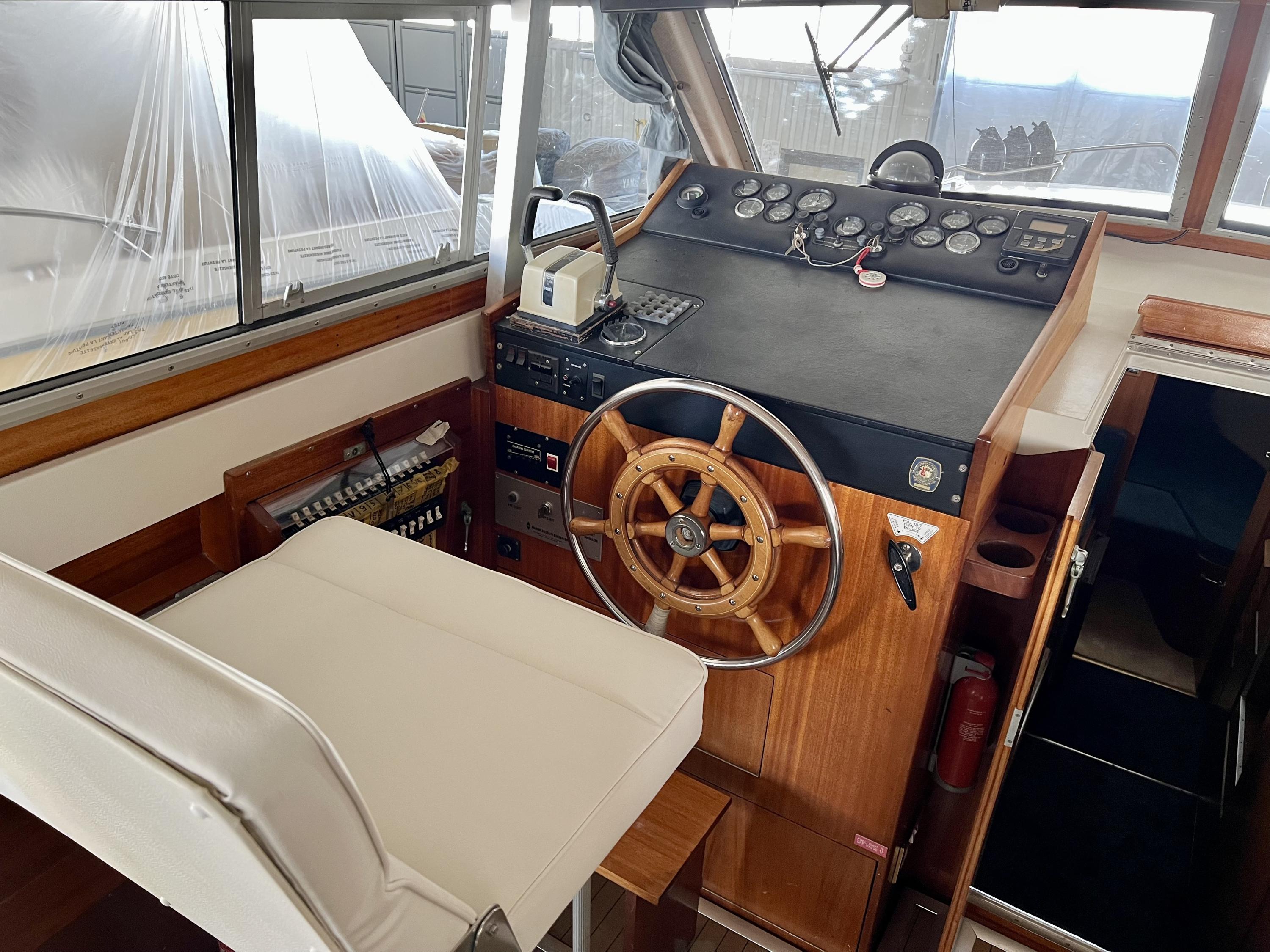 1981 Storebro Adler 34 / Royal Cruiser 34 Fly Cuddy Cabin for sale ...