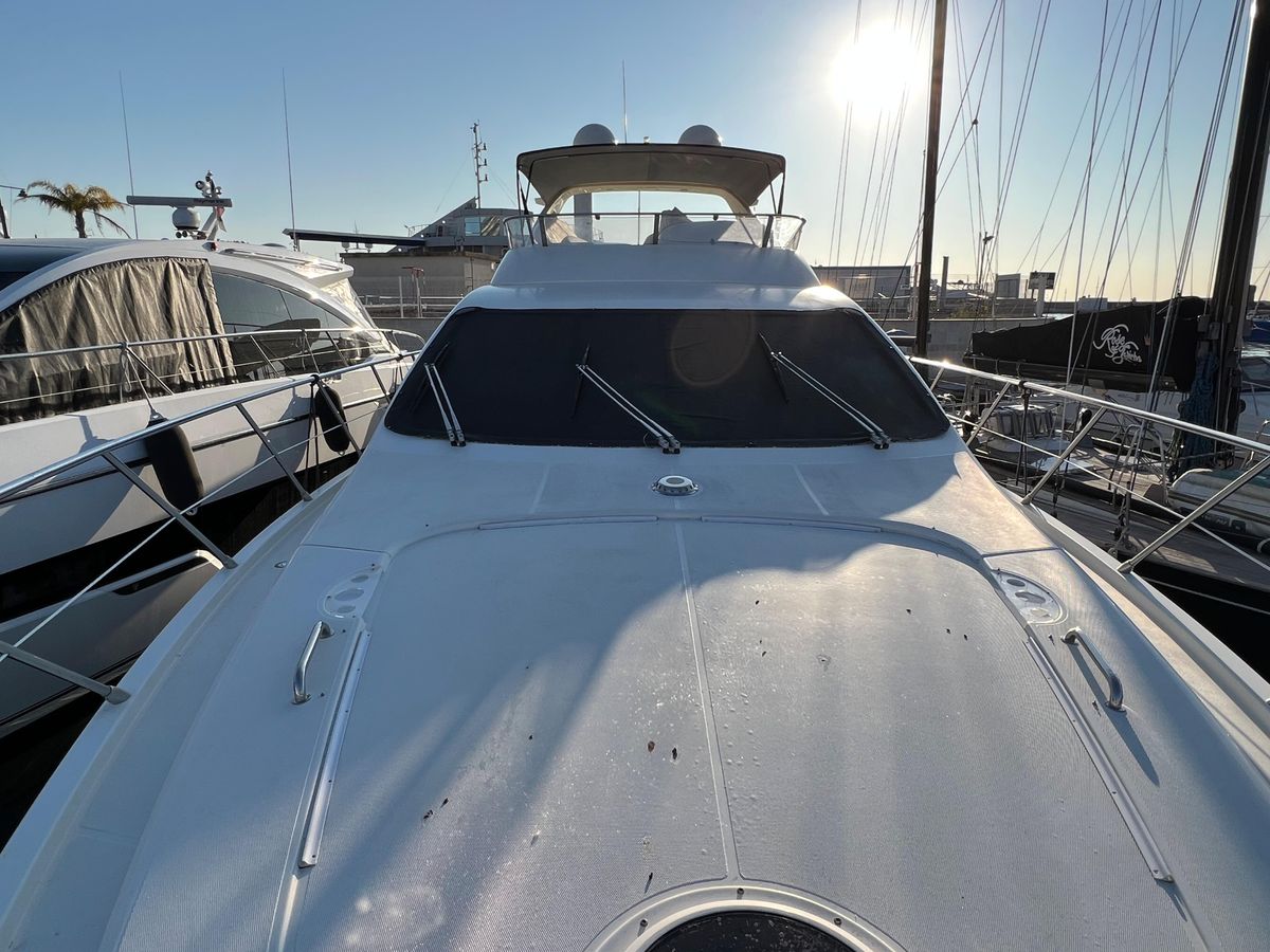 2005 Azimut 65 