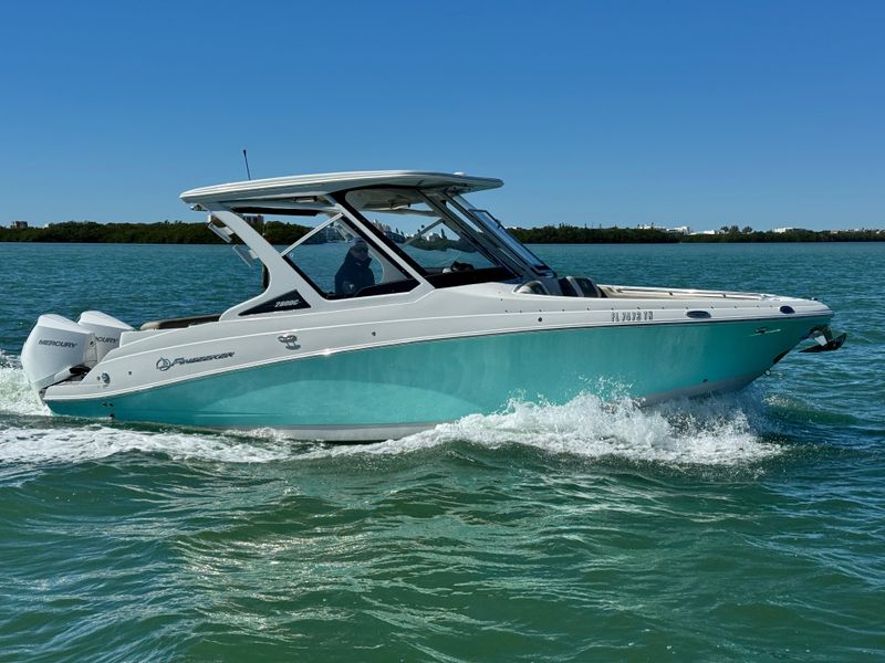 2023 Crownline 280 DC Finseeker