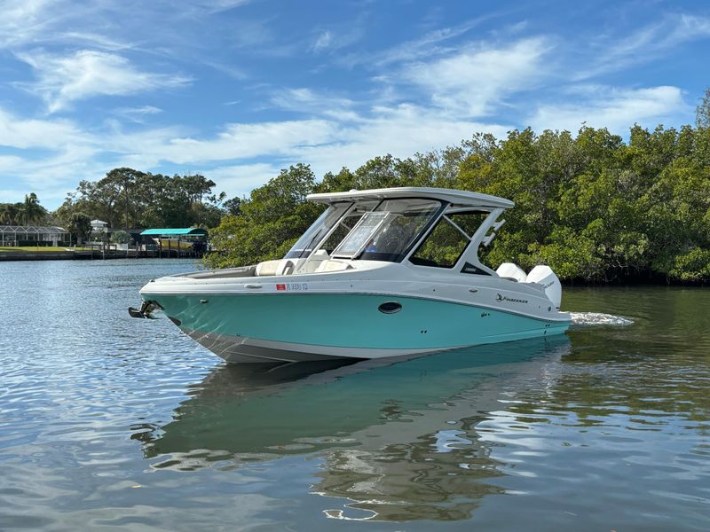 2023 Crownline 280 DC Finseeker