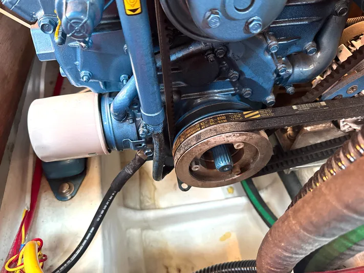 Tack Yacht Photos Pics 