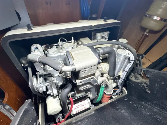 Tack Yacht Photos Pics 