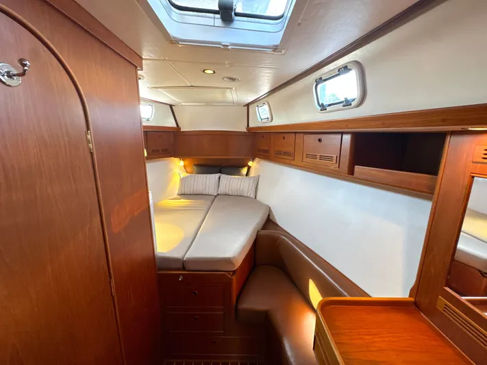 Tack Yacht Photos Pics 