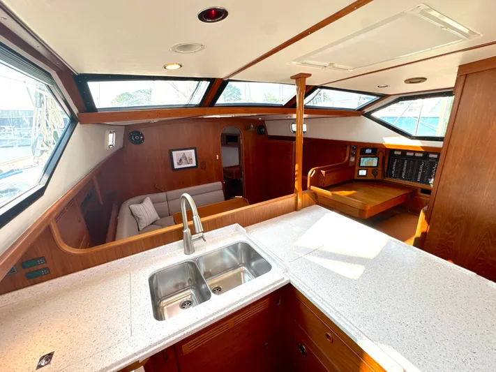 Tack Yacht Photos Pics Interior of a 1999 Bowman 48 Aft Cockpit yacht with modern kitchen.