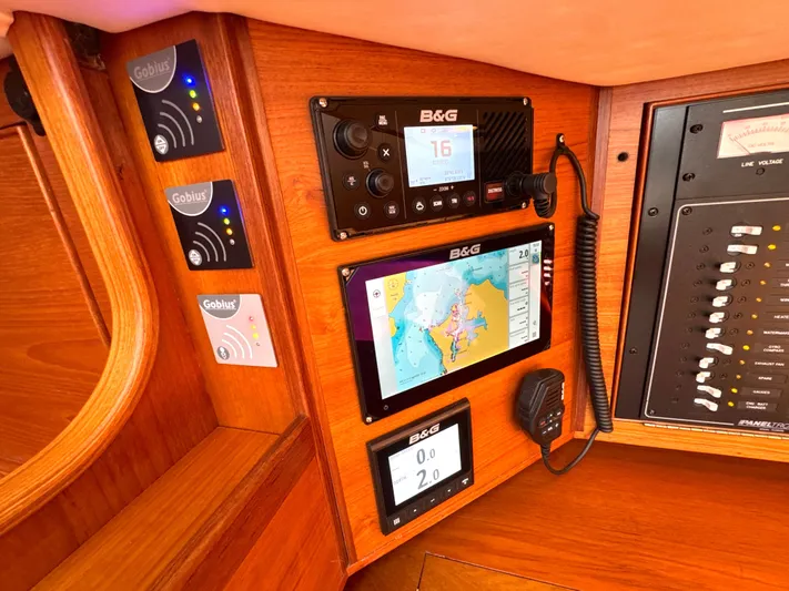 Tack Yacht Photos Pics 