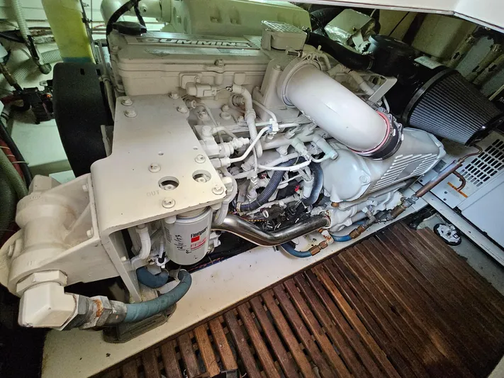Journey Yacht Photos Pics Engine room of 2007 Grand Banks 39 Eastbay SX, showcasing detailed mechanical components.