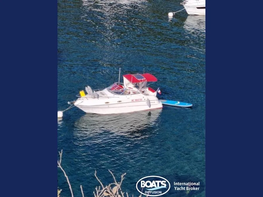 Tweedehands 1997 Four Winns 238 Var ( 83 ) YachtFocus